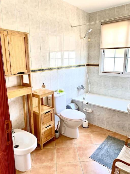 Casa Yukka Villa With Heated Pool 拉哈雷斯 外观 照片