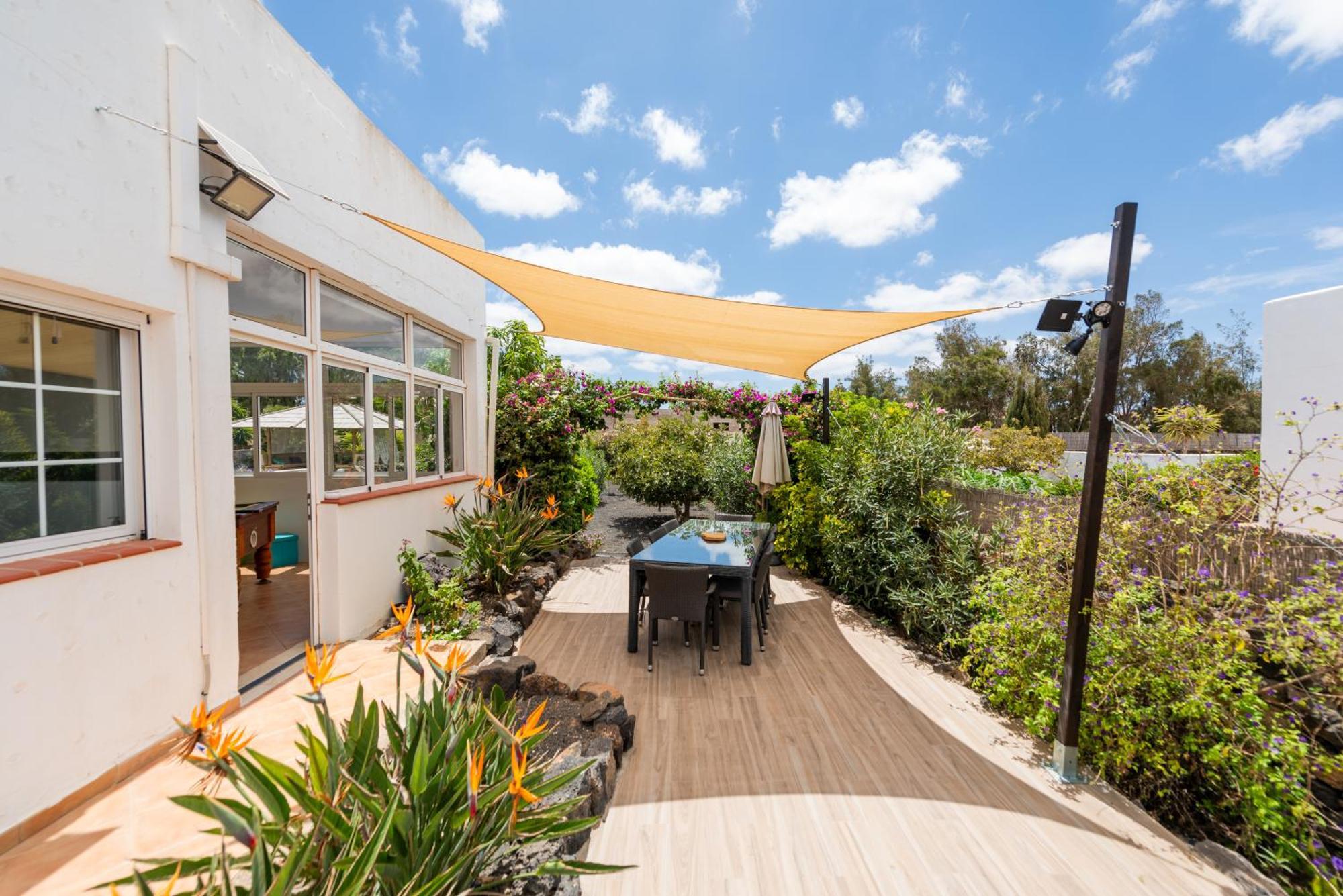 Casa Yukka Villa With Heated Pool 拉哈雷斯 外观 照片